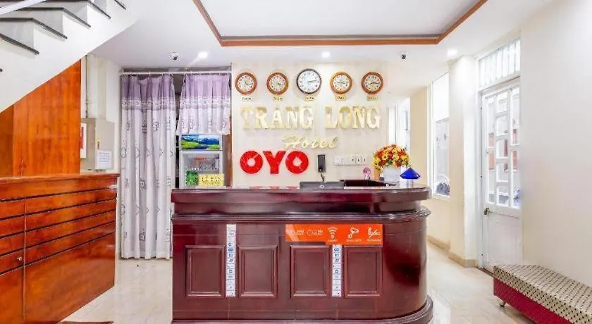 **  Oyo 587 Trang Long Otel Nha Trang Vietnam