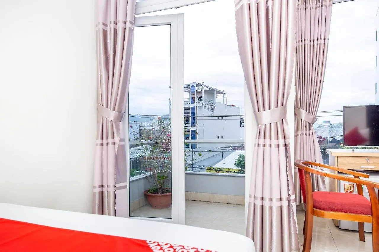 Oyo 587 Trang Long Otel Nha Trang