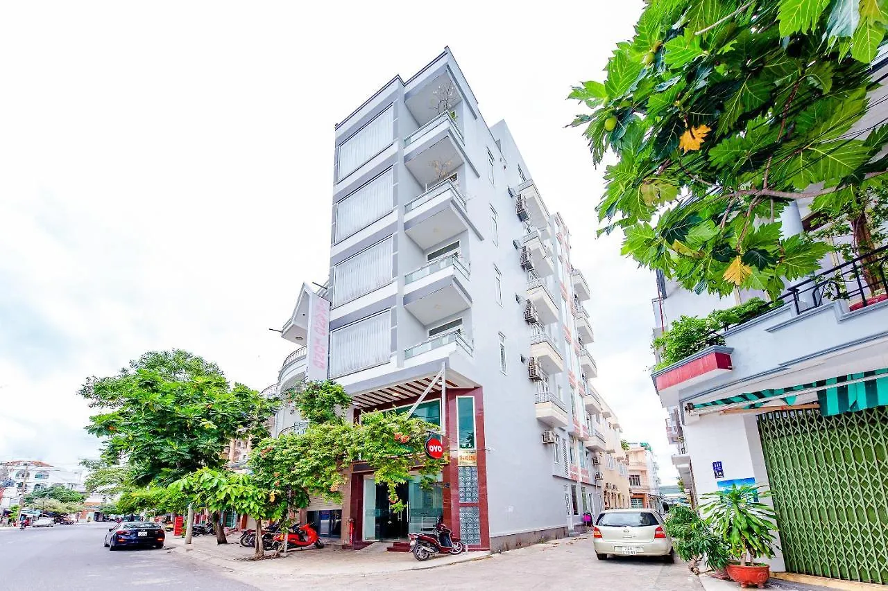 Oyo 587 Trang Long Otel Nha Trang 2*,  Vietnam
